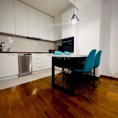 Lichkov Urban Nest Apartment *